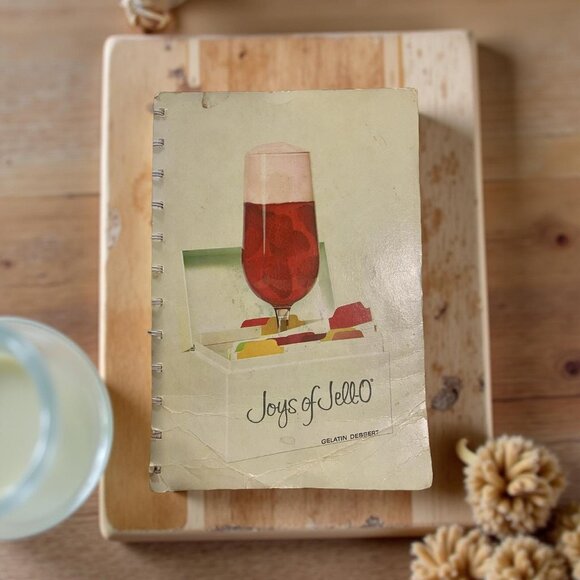 Vintage Joys of Jell-O Cookbook – 1960s Retro Gelatin Recipes & Party Dessert Id - Picture 1 of 8